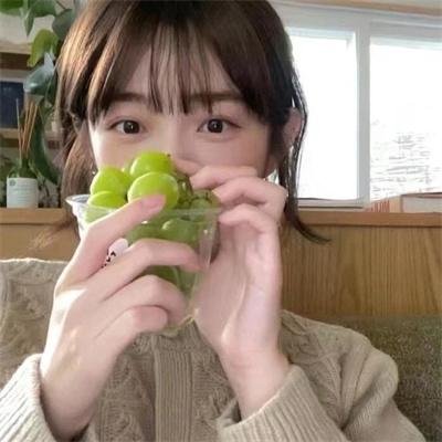 红颜暗老白发新